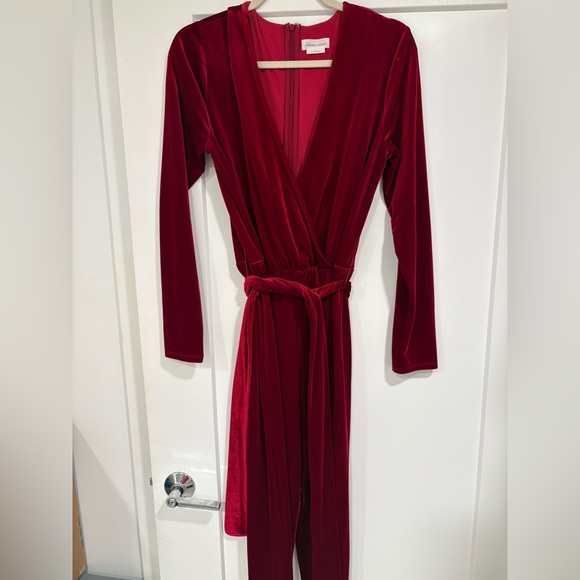 Lovers + Friends Deep Red Velvet Robe - Picture 1 of 3